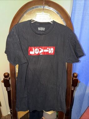 Levi's Black Short-Sleeve Tee with Red Box Logo